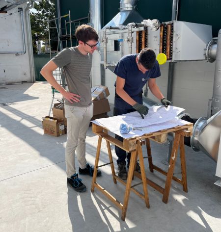 Affidati ai nostri tecnici per analisi, sopralluoghi e studi di fattibilità: offriamo consulenza specializzata nella filtrazione industriale. consulenza tecnica specializzata hf group